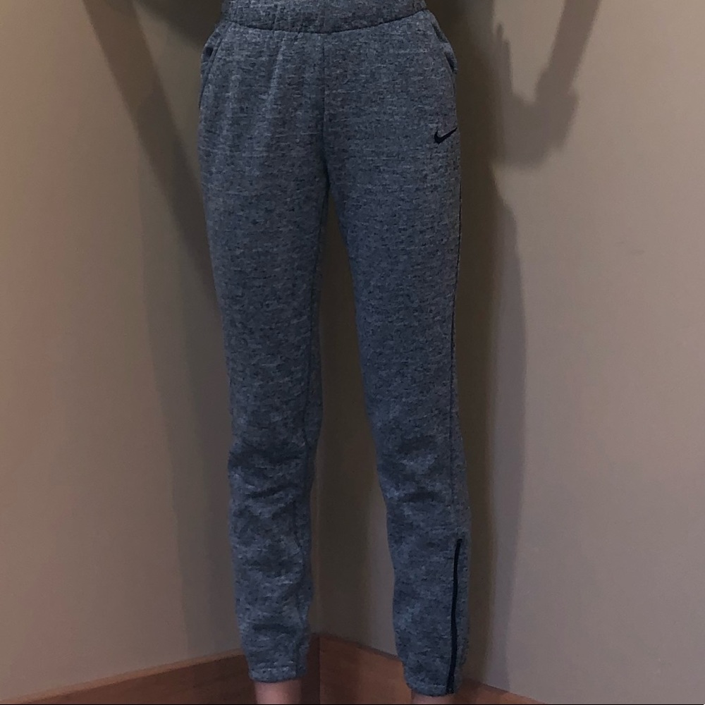 nike jogger sweatpants